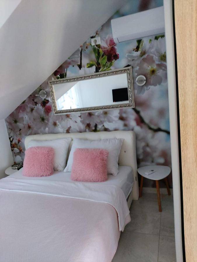 Apartments Brac スペタル エクステリア 写真